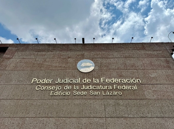 Fachada principal del recinto en San Lázaro del Poder Judicial de la Federación, en la Ciudad de México. Foto Roberto García Ortiz / archivo 
