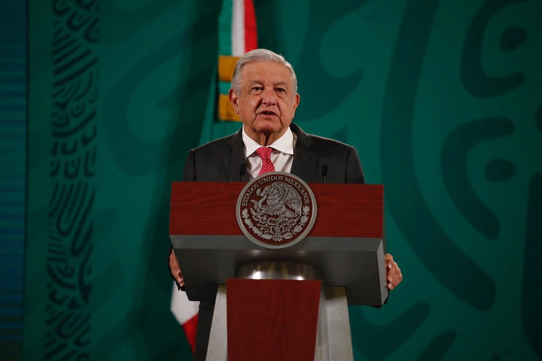 El presidente Andrés Manuel López Obrador en la conferencia de prensa matutina en Palacio Nacional, el 4 de noviembre de 2021. Foto Cristina Rodríguez