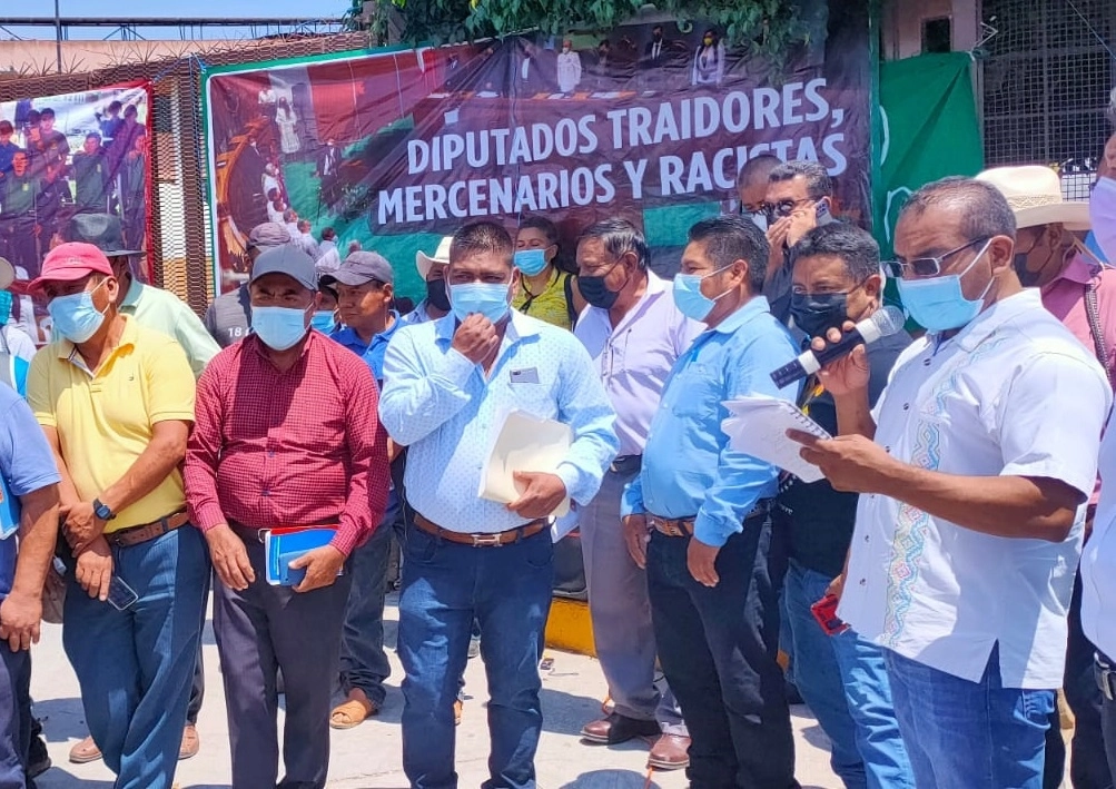 La coordinadora Regional de Autoridades Comunitarias-Policía Comunitaria, lamentó que el gobierno de Guerrero esté dando un giro a la derecha. Foto Sergio Ocampo