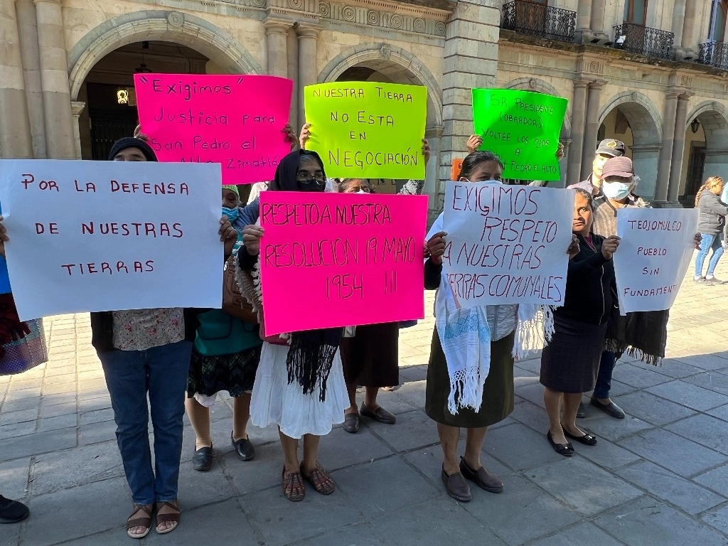 Habitantes de la comunidad de San Pedro el Alto, Oaxaca, denunciaron el despojo predios y desplazamiento de familias. Foto Jorge A. Pérez