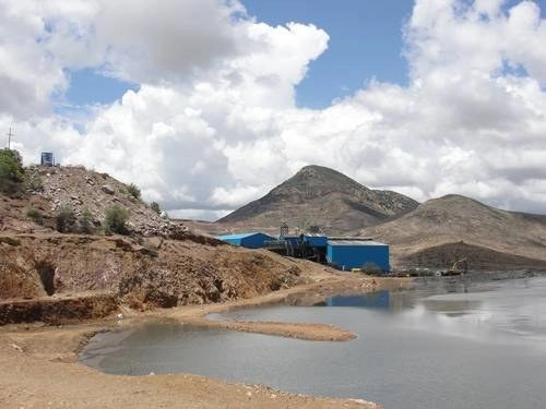 En marzo del 2015, con asesoría del Cemda, el pueblo maseual presentó demanda de
amparo alegando la inconstitucionalidad de la Ley Minera. Foto La Jornada / archivo
