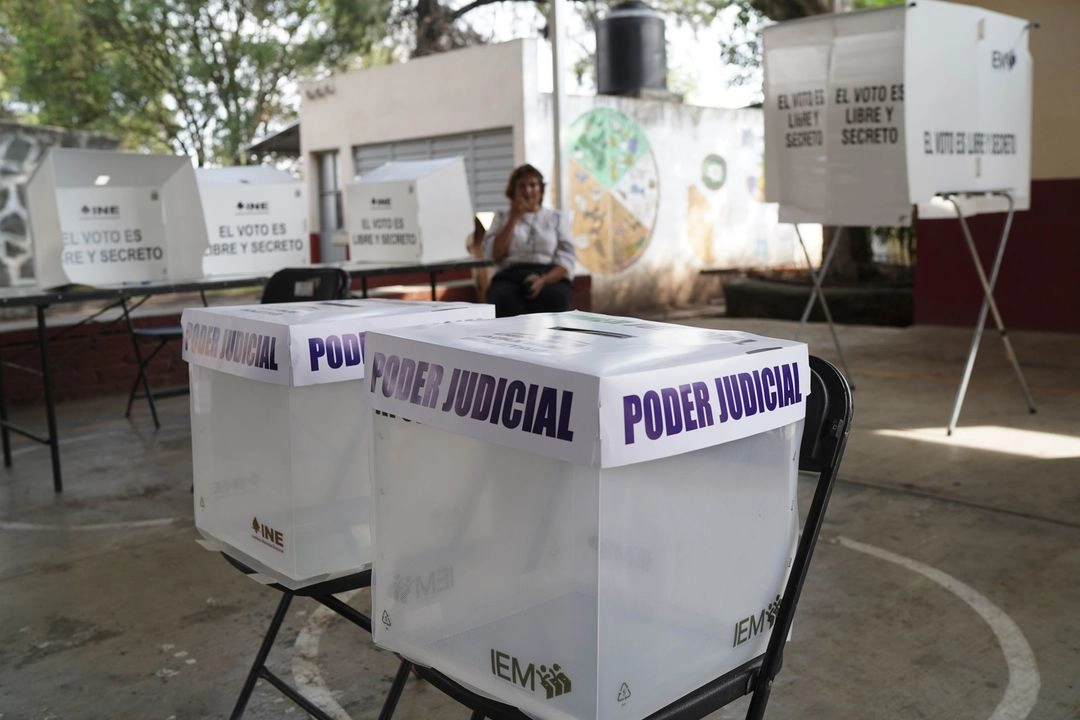 Los órganos electorales ya sabían que comunidades purépechas como Ocumicho, Santa Fe de la Laguna, Uranden, San Ángel Zurumucapio, San Felipe de los Herreros, Pichátaro, Sevina, Arantepacua, entre otras no iban a permitir instalación de casillas, como los hicieron en la elección constitucional local de 2024.