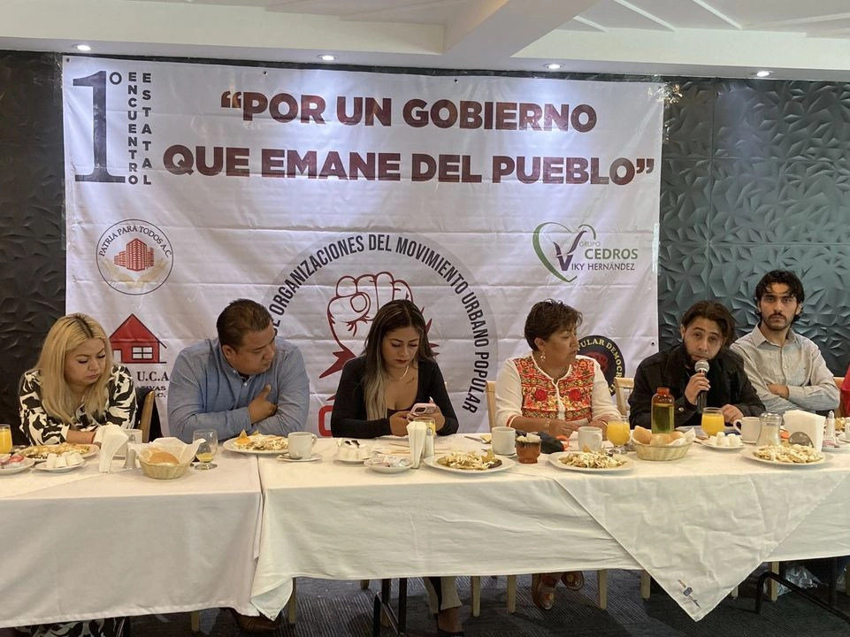 Participan además en el Comup la Coordinadora Democrática de la Ciudad de México, Asamblea de Barrios de la Ciudad de México 4T, Unos-if, la Coordinadora de Cuartos de Azotea de Tlatelolco y la Unión de Cuartos de Azotea Inquilino, Unidad Patriótica, Colectivo Axolotl, Bloque Merced y Patria Para Todos Ac. Foto