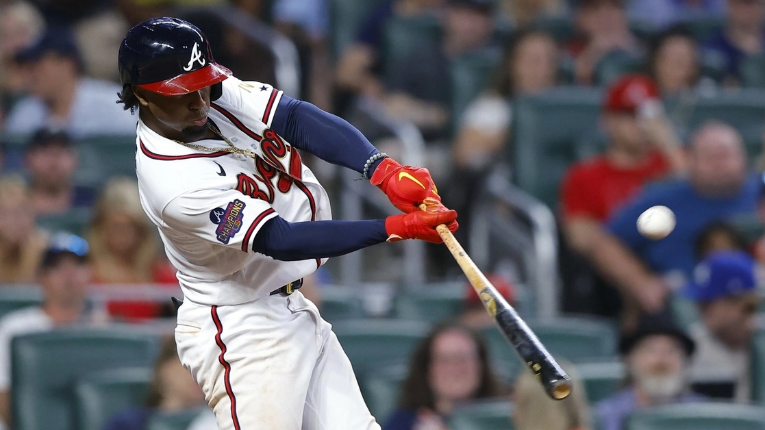El abridor Ian Anderson lanzó seis sólidas entradas y los Bravos se recuperaron de un déficit de 2x0 por segunda noche consecutiva para barrer la serie de dos encuentros. Foto Afp