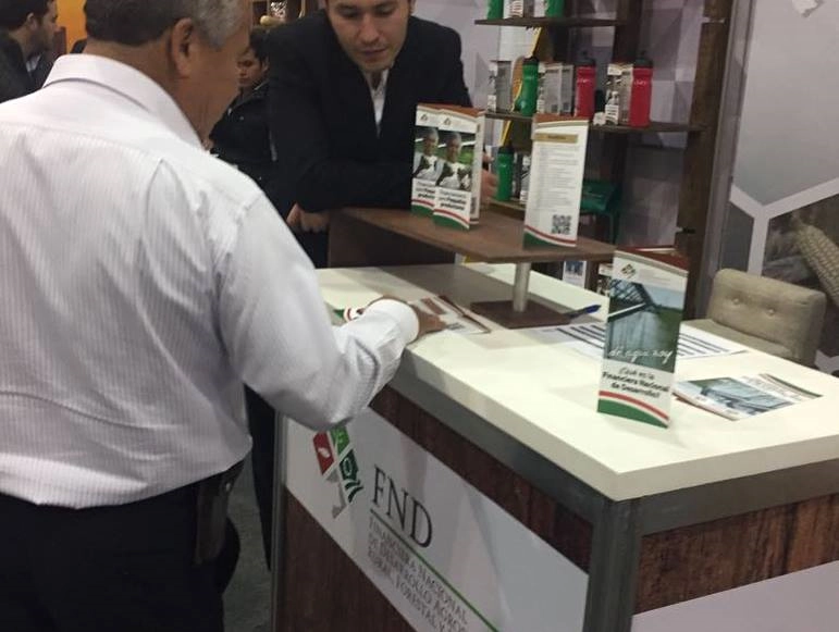 La institución “ya estaba dañada” desde que inició su administración “porque les daban créditos a organizaciones, a partidos”, dijo el Presidente. Imagen tomada del sitio https://www.facebook.com/FNDGOBMX/