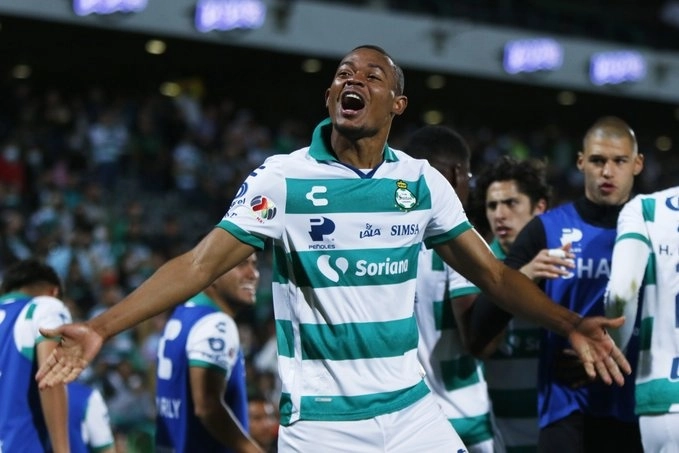 Harold Preciado marcó un doblete para la paliza lagunera a los Xolos. Foto @ClubSantos