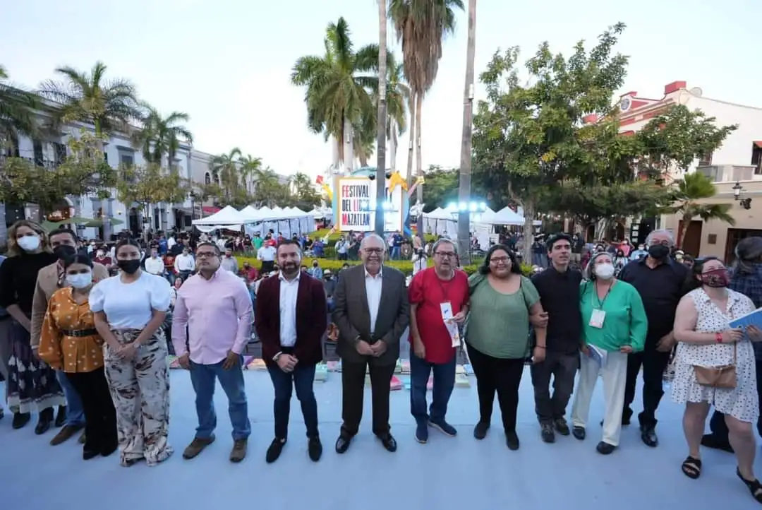 El Festival del Libro Mazatlán 2022 “Conectando con el mundo” se inauguró el 29 de marzo y se extenderá hasta el 3 de abril. Foto La Jornada