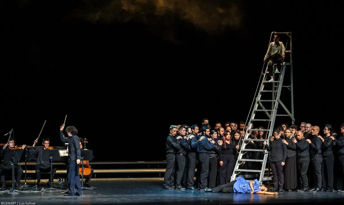 Concebida como una ceremonia sobre el deseo, el poder y la violencia, la obra marca un punto de ruptura en la búsqueda del compositor por una estructura distinta de ópera mexicana. Foto