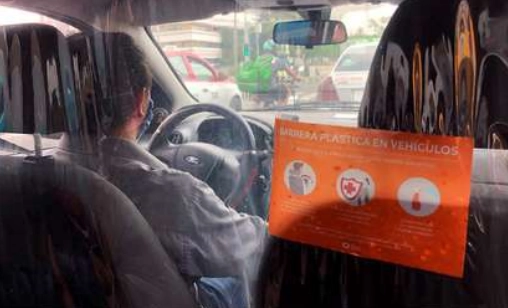 Si bien muchos usuarios apoyaron la operación de esas empresas al llegar a México, este fin de semana protestaron en redes sociales por el incremento desproporcionado en el servicio. Foto Roberto García Ortiz 