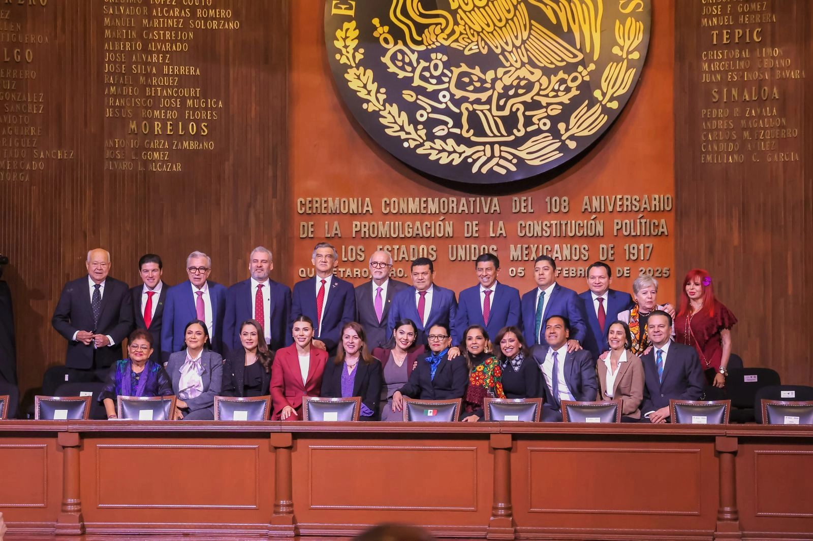 Los gobernadores en sesión de la Conago. Foto