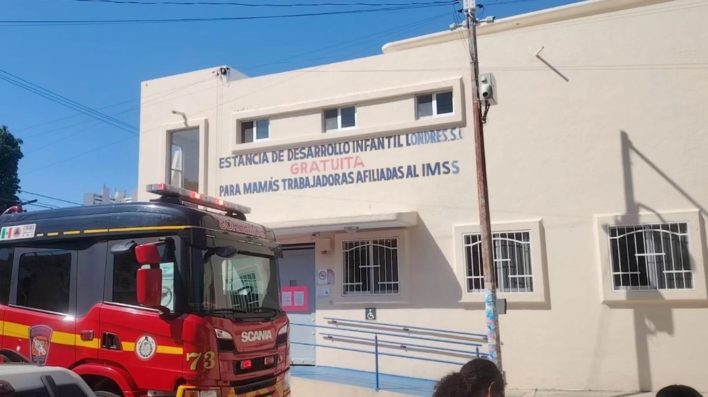 La mañana de esta martes se registró un conato de incendio en una guardería subrogada del IMSS en el puerto de Acapulco. Foto La Jornada