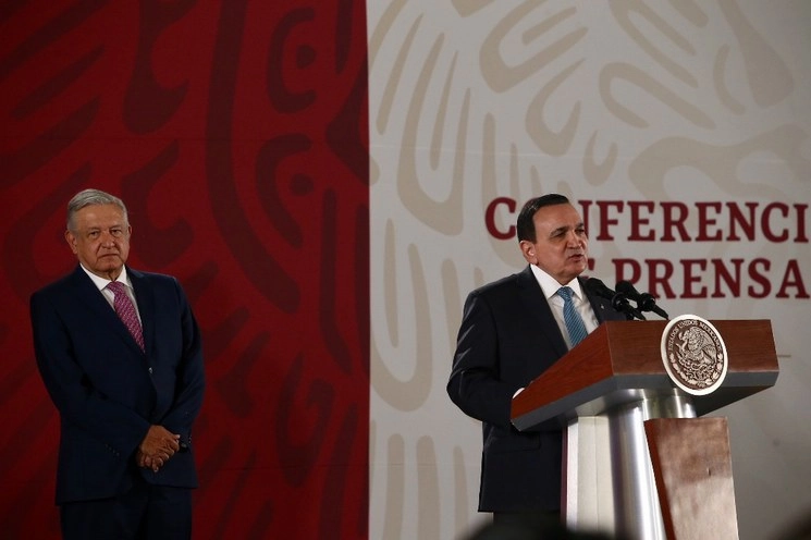 El presidente Andrés Manuel López Obrador y el líder de la Concanaco-Servytur, José Manuel López Campos. Foto LA JORNADA/ Jesús Villaseca