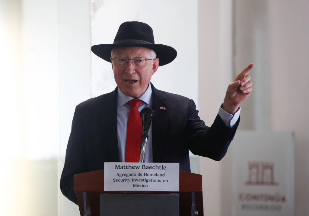 El embajador de EU en México, Ken Salazar. Foto Cristina Rodríguez