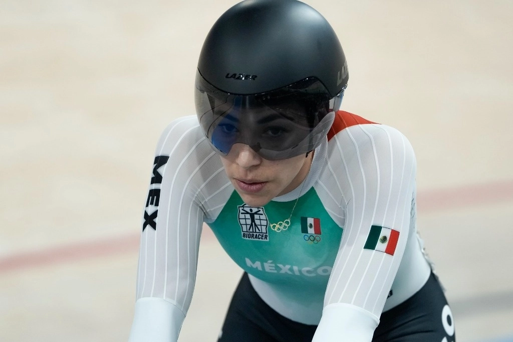 La ciclista mexicana, Daniela Gaxiola, terminó en sexta posición del ciclismo kairin femenil sobre pista. Foto Ap    