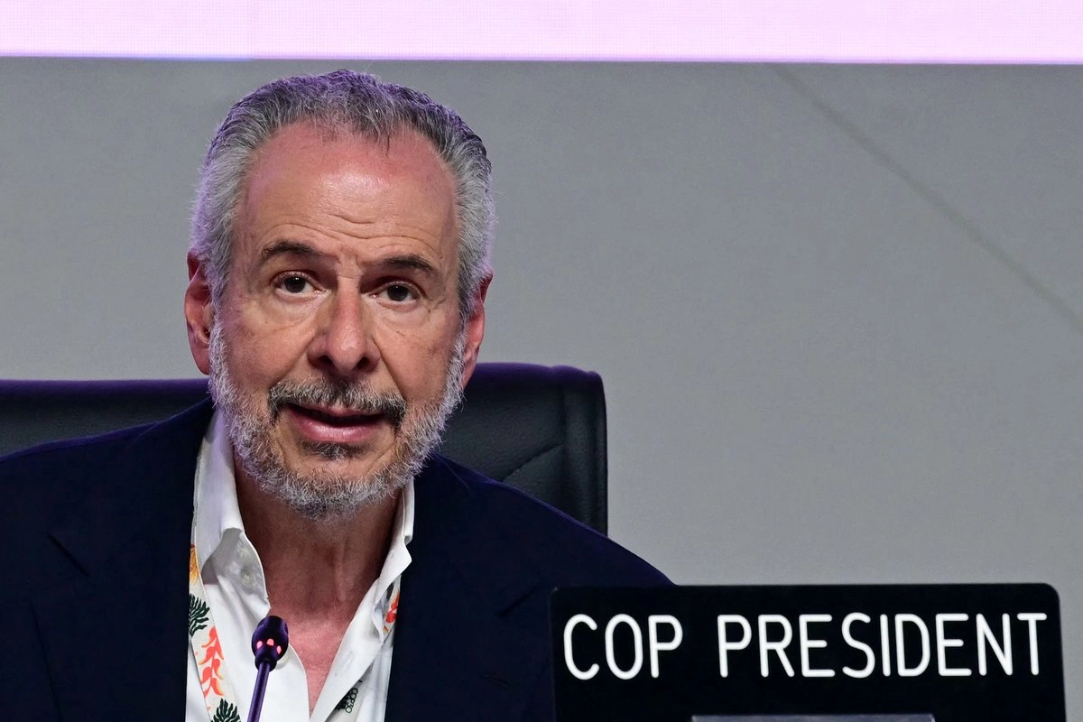 Andre Corra, presidente de la COP30, se comprometió a trabajar en una iniciativa que aborde una salida de los combistibles fósiles para los países interesados. Foto 