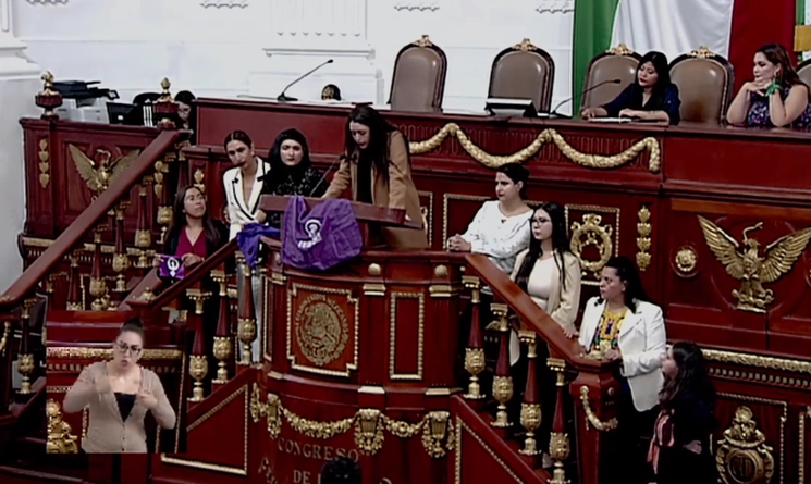Transmisión del Parlamento de Mujeres, celebrado en el Congreso de la Cuidad de México. Foto @Congreso_CdMex