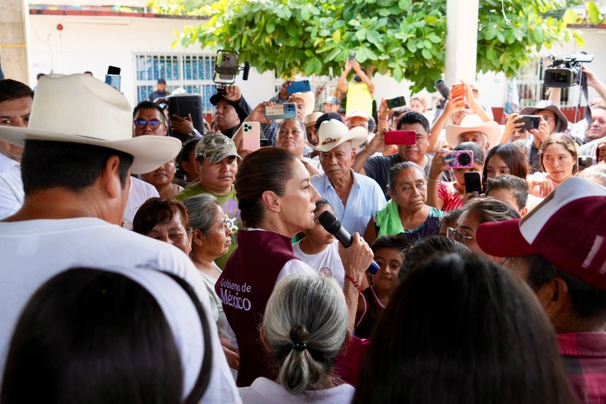 En un mensaje su cuenta de la plataforma X, señaló que la Secretaría de Bienestar ya realiza el censo de viviendas en esta región, a fin de determinar la cantidad de hogares dañados y el nivel de afectaciones.