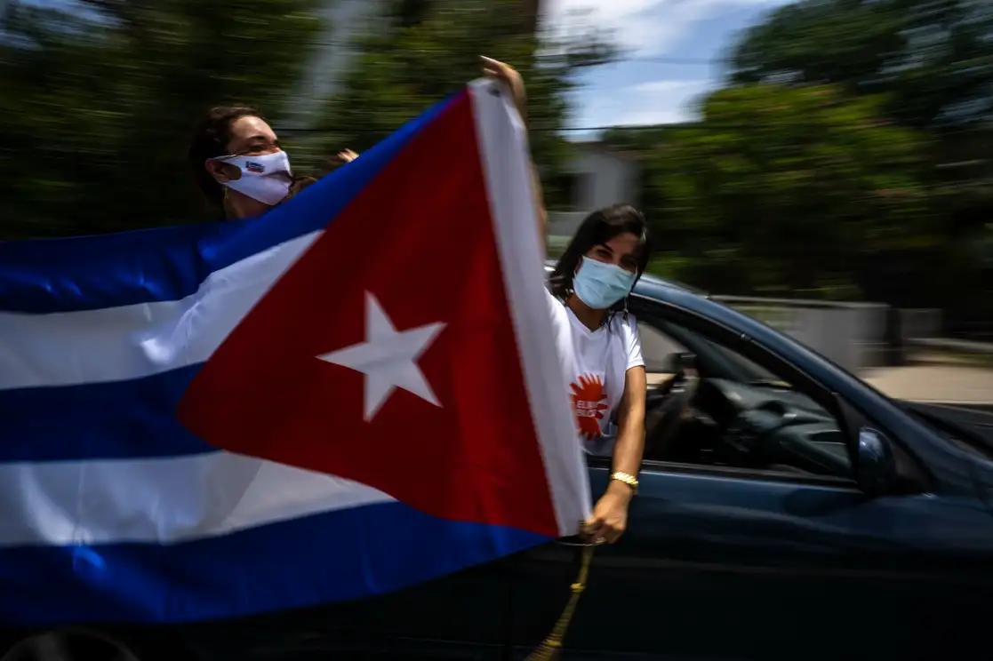 Protesta contra el embargo de Estados Unidos contra Cuba, en La Habana. Foto: Ap/ Ramón Espinosa