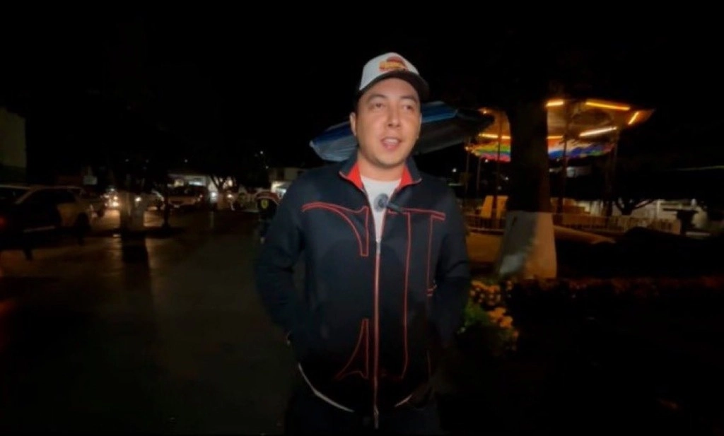 El periodista Mauricio Cruz Solís transmitió un video en vivo antes de la agresión. Foto tomada de redes sociales