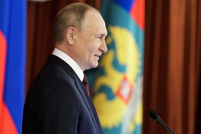 El presidente ruso Vladimir Putin habló ante la plana mayor de la Cancillería rusa. Foto Ap 