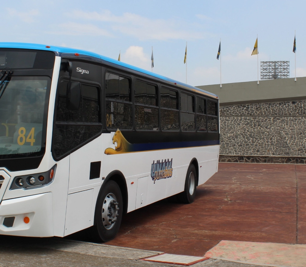 Unidad del sistema Pumabus de la UNAM. Imagen tomada de https://www.facebook.com/profile.php?id=100086608906161 