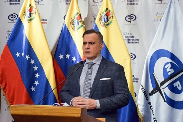 Tarek Willam Saab, fiscal general de Venezuela informó sobre la condena de los dos ex gerentes de PDVSA. Foto Tomada del Twitter @MinpublicoVE