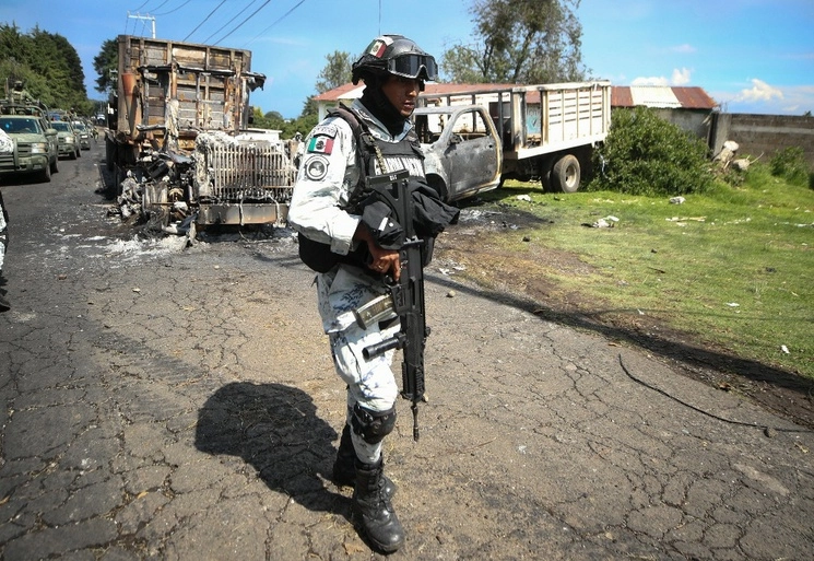 Valentín Vázquez Aragón fue declarado culpable del asesinato de un elemento de la GN, portación de arma sin licencia y acopio de armas de fuego. Foto Alfredo Domínguez / Archivo