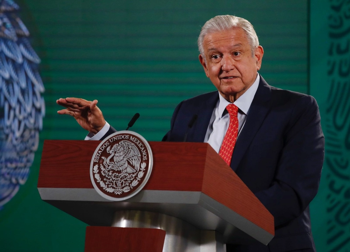 El presidente Andrés Manuel López Obrador durante conferencia matutina. Foto Cristina Rodríguez 