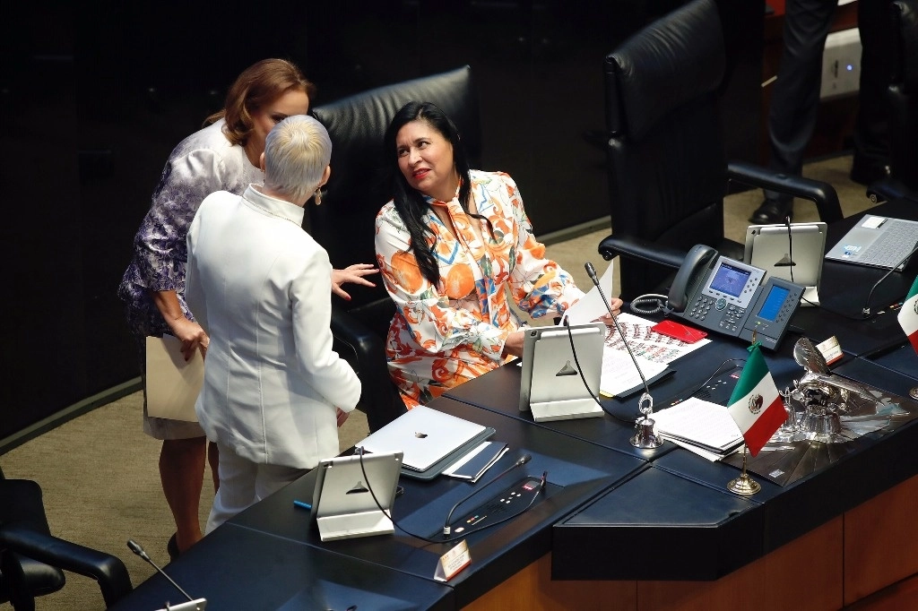 La presidenta del Senado, Ana Lilia Rivera (en imagen de archivo), confío en que Malu Micher, quien en la madrugada de hoy anunció que dejaba el partido guinda, reconsidere su decisión. Foto Cristina Rodríguez  