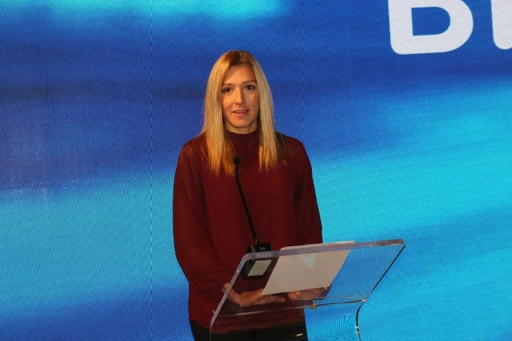 María Ariza, directora general de la Bolsa Institucional de Valores, confió en la recuperación económica del país. Foto @BIVAMX