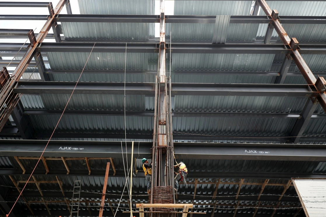 En la construcción, el Iat con datos desestacionalizados se colocó en 53 puntos en el mes en cuestión. Foto Roberto García Ortiz / Construcción