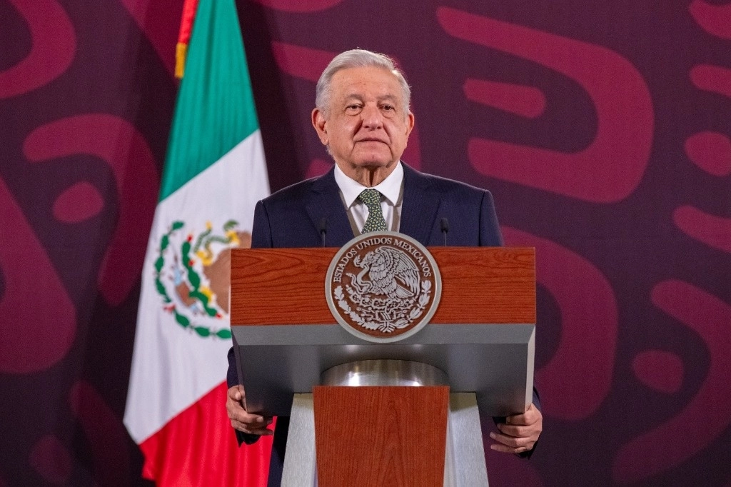 El presidente Andrés Manuel López Obrador durante su conferencia matutina en Palacio Nacional, en la Ciudad de México, el 12 de enero de 2024. Foto Pablo Ramos