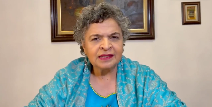 Beatriz Paredes, militante priísta, quien dijo aspira a obtener la candidatura por el Frente Amplio, el 27 de junio de 2023. Imagen tomada del video difundido a través de Twitter @BeatrizParedes