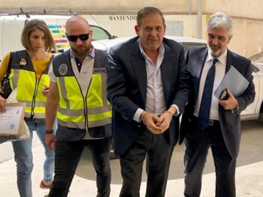 El empresario Alonso Ancira Elizondo, durante su detención en Palma de Mallorca, España, en mayo de 2019. Foto Juan Pedro Martínez