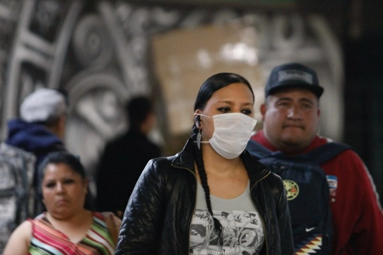 Según el reporte sanitario existen 24 personas consideradas como casos positivos y 106 están bajo sospecha de contagio de Covid-19. Foto Roberto García Ortiz/Archivo