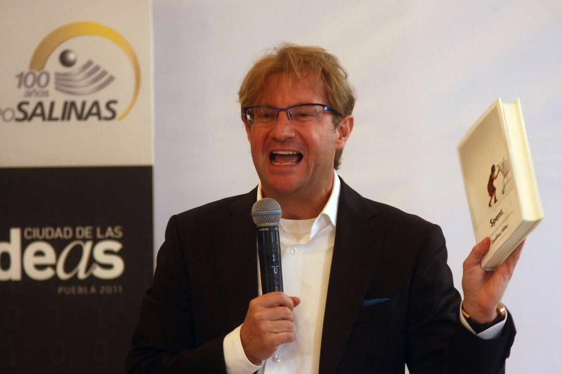 Andrés Roemer está señalado del delito de violación. Foto Cuartoscuro / archivo 