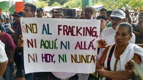 Protesta en contra de la práctica del ‘fracking’, en imagen de archivo. Foto Alfredo Valadez