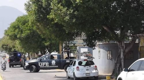 Elementos de la Guardia Nacional y de la policía de Guerrero durante un operativo de seguridad en el municipio de Iguala. Foto La Jornada