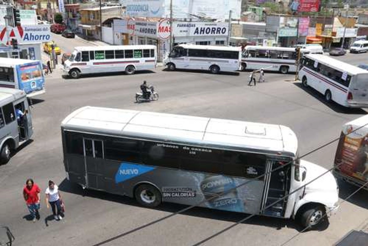 Imagen de archivo de transportistas en Oaxaca. Foto