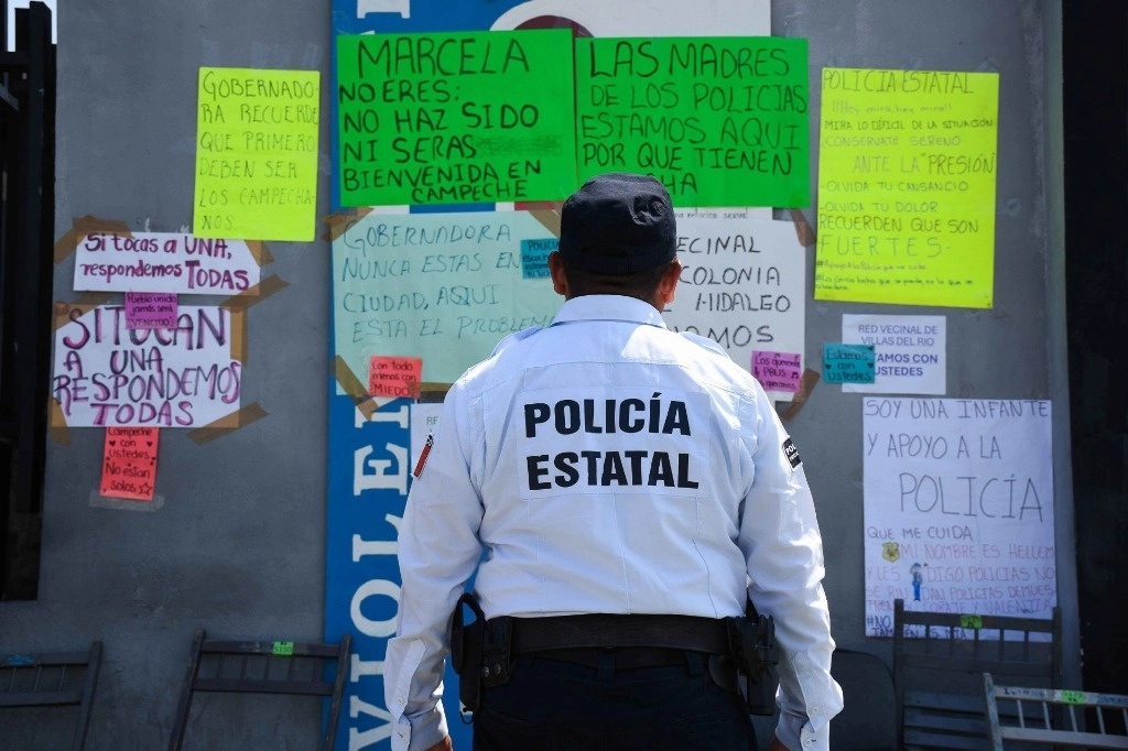 El paro de policías de Campeche cumplió 15 días y es probable que la protesta se extienda. Foto Cuartoscuro