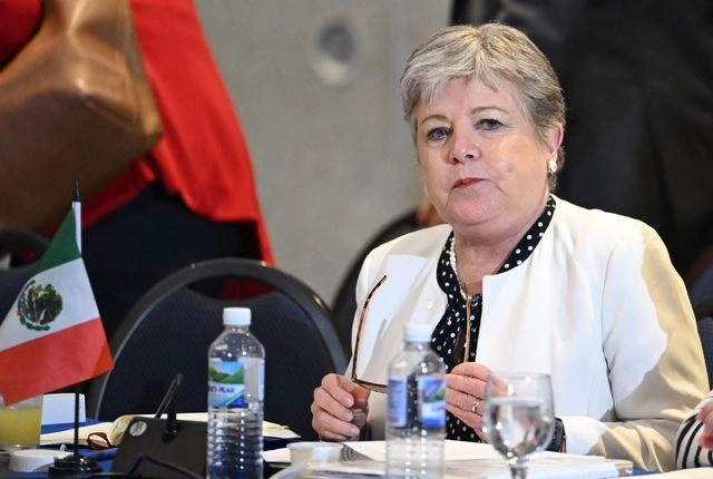 La canciller Alicia Bárcena durante una a reunión de emergencia sobre Haití en la Conferencia de Jefes de Gobierno de la Comunidad del Caribe (CARICOM) en Kingston, Jamaica. Foto Afp
