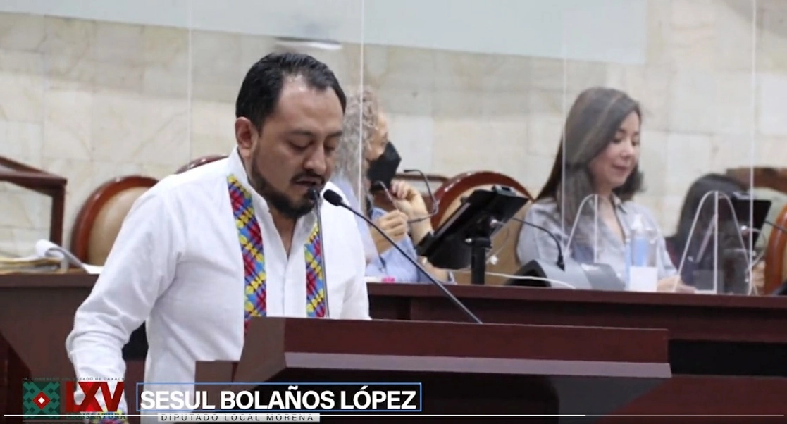 El diputado local de Oaxaca, Sesul Bolaños en sesión del pasado 10 de marzo. Foto Legislatura Oaxaca