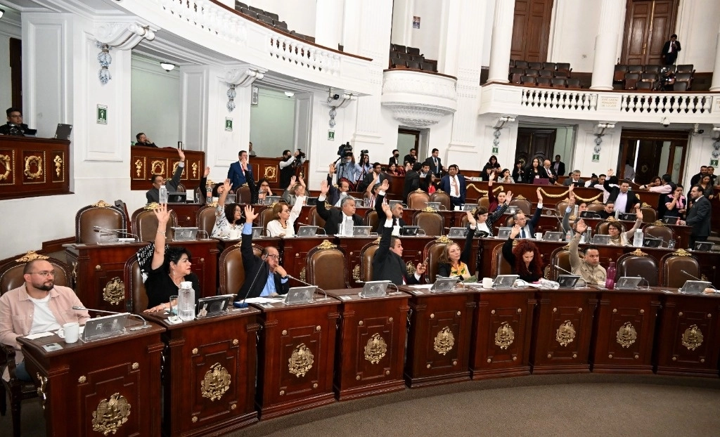 El Congreso de la CDMX aprobó por mayoría que dictámenes de factibilidad hídrica se realice mediante internet. Foto @Congreso_CdMex