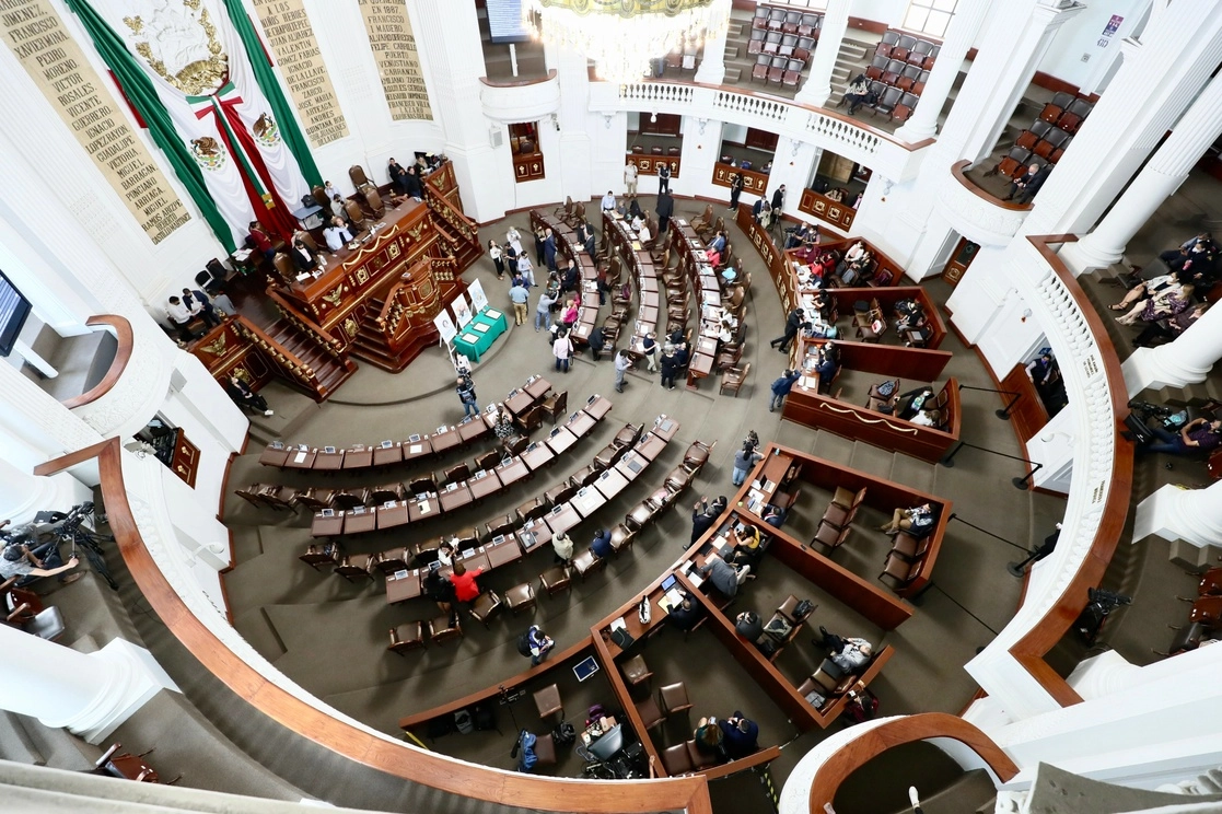 Sesión solemne en el Congreso de la Ciudad de México, el 30 de mayo de 2022. Foto Roberto García / Archivo