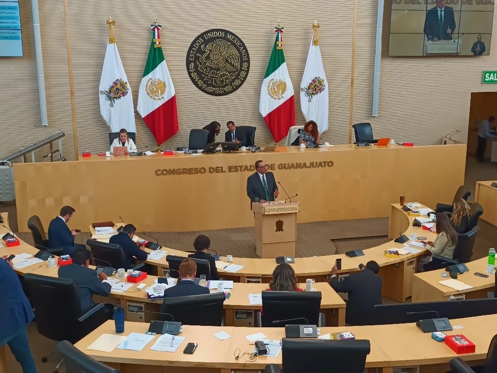 Los gastos para la oficina de la gobernadora tuvieron un incremento, al pasar de 15 millones 11 mil pesos a 15 millones 620 mil pesos. Foto Carlos García 