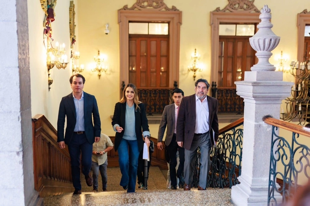 Diputados del Congreso de Nuevo León citaron al gobernador Samuel García a una mesa de trabajo sobre el presupuesto 2025. Foto Facebook Lorena de la Garza Venecia