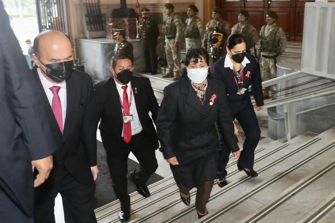 Las acusaciones aprobadas están referidas a delitos de pertenencia a una organización criminal, tráfico de influencias, colusión. Foto Afp