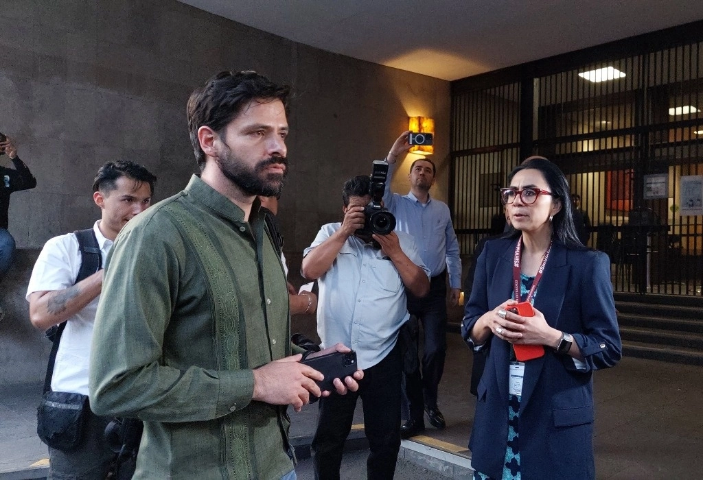Luego de que el Comité Manuel Guerrero -que agrupa a activistas, y amigos y familiares del detenido- denunció que en la prisión se le han negado el tratamiento al detenido, la Cancillería indicó que se ha confirmado “ya está tomando sus medicamentos de manera regular”. Foto tomada de X.
