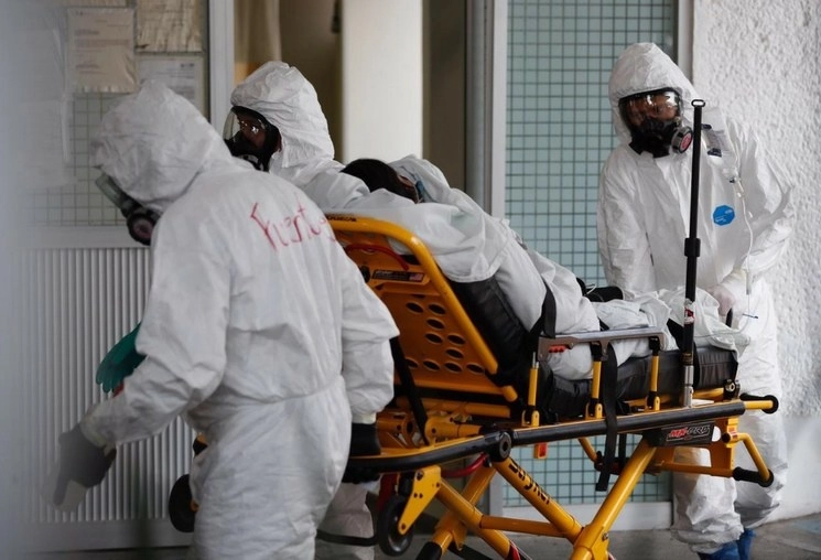 Especialistas hablarán sobre las consecuencias graves del covid-19 durante el XXIII Congreso Internacional Avances en Medicina que cada año organiza el Hospital Civil de Guadalajara. Foto Cristina Rodríguez / Archivo