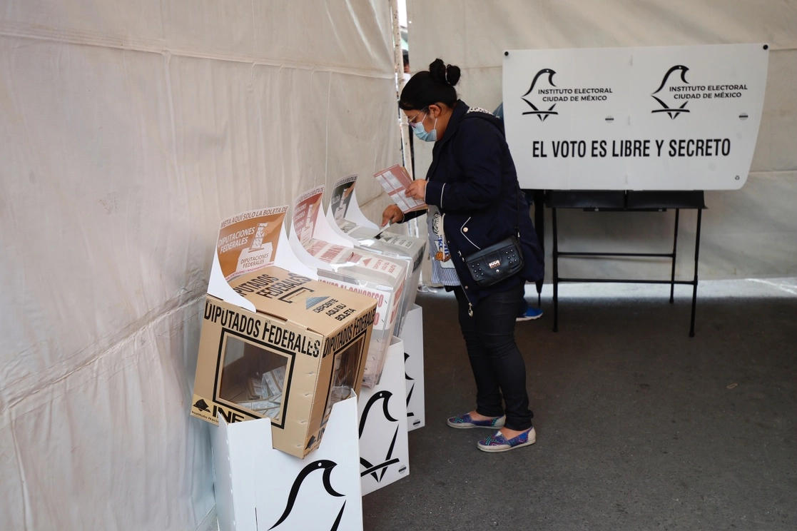 Votación en la Ciudad de México el pasado 6 de junio. Foto Cristina Rodríguez